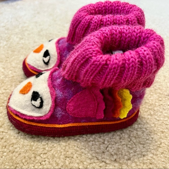 Handmade Wool Owl Slippers - Picture 4 of 8
